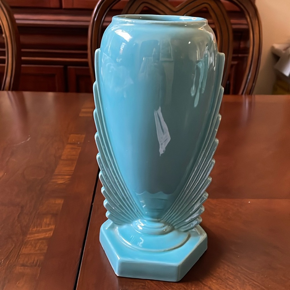 Vintage Haeger 34 USA pottery blue Art Deco Vase 10”